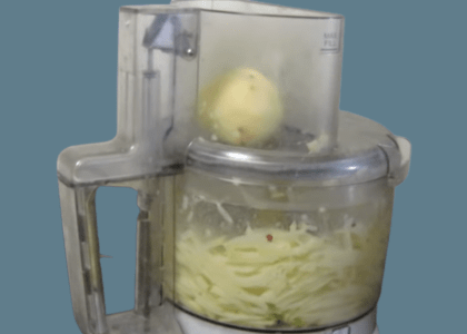 How To Grate Potatoes In a Food Processor