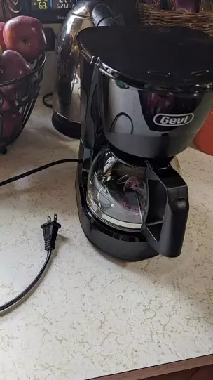 Can You Put a Coffee Maker on Quartz Countertop?