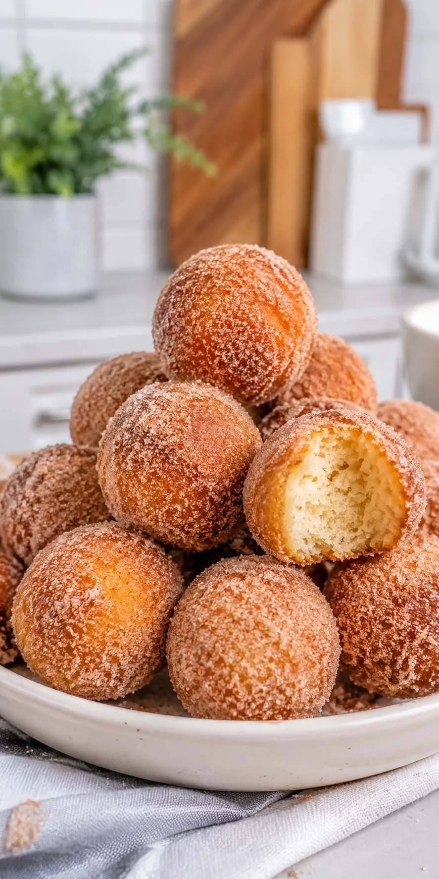 Cinnamon Sugar Donut Holes Recipe